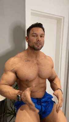 massheaven:Paulo just being an absolute muscle god part two. That chest is mesmerizing