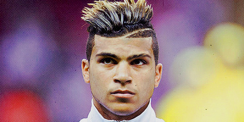 ssfcscreencaps:  Deandre Yedlin hair appreciation post