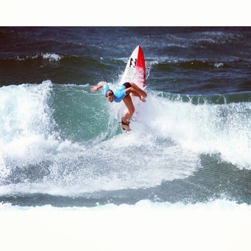 Surf Girls