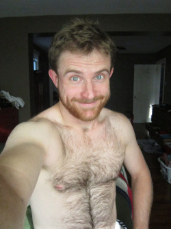 averagedudenextdoor:  Hairy, shirtless dude in his apartment