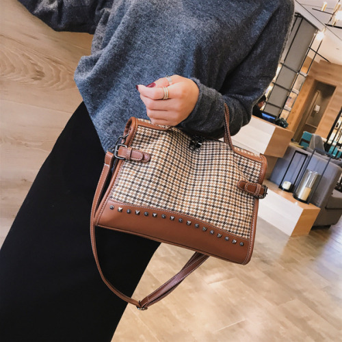 Cheap Plaid Crossbody Bags! Pre-black friday, Up to 70%. do not miss it.