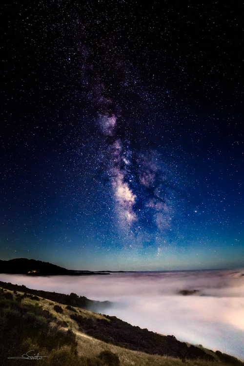 expressions-of-nature:  On the Clouds by: Shumon Saito  