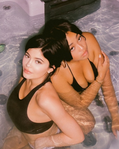Kylie Jenner &amp; Jordyn Woods Rays Corrupted Mind