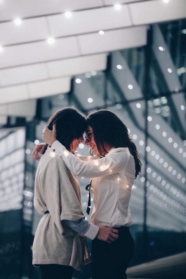 idrathergoforgirls:👭