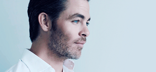 hotfamousmen:  Chris Pine