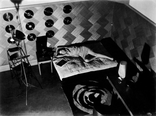 24hoursinthelifeofawoman:Lee Miller in her Apartment by Man Ray, Montparnasse, 1930