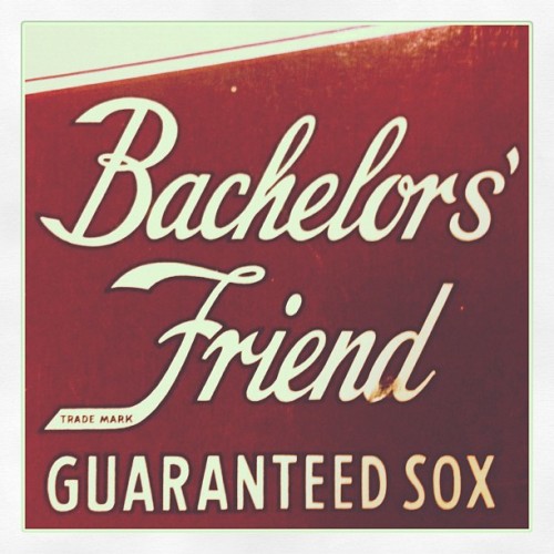 junktype:Bachelor’s Friend #socks #packaging #typography #script #lettering