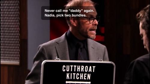 bradmajors:  I can’t believe Alton Brown had to kinkshame someone on national television 