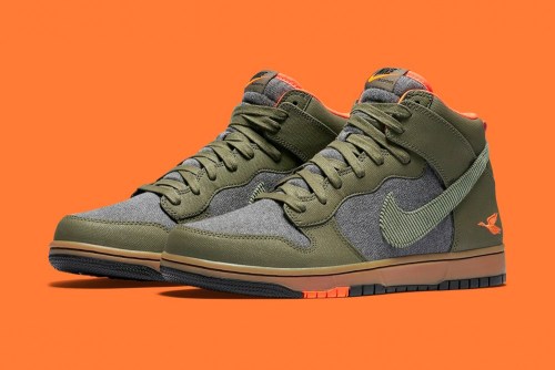crispculture:  Nike Dunk CMRT PRM ‘Swoosh Social Club’ Pack - Order Online at Nike.com