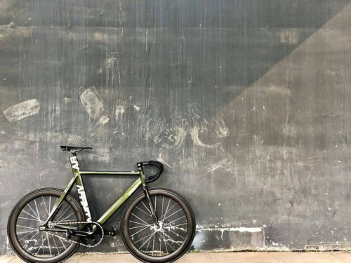 hizokucycles:#Repost from @zealcycling - AFFINITY KISSENA upgrade DA9100 ,It looks more fierce ,Than