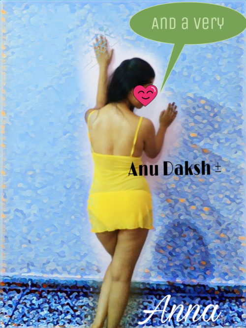 YELLOW YELLOW NAUGHTY FELLOW!! No end to Anu’s conquests…with the new year setting in a
