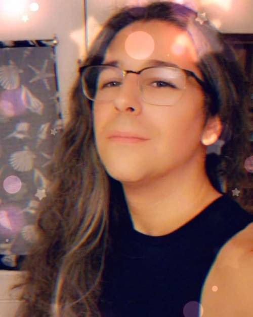 When you manage to pull your eyes away from my feet for a moment you realize my hair is truly magnif