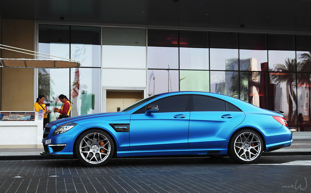 automotivated:  BRABUS B63 (by mewzhang) 