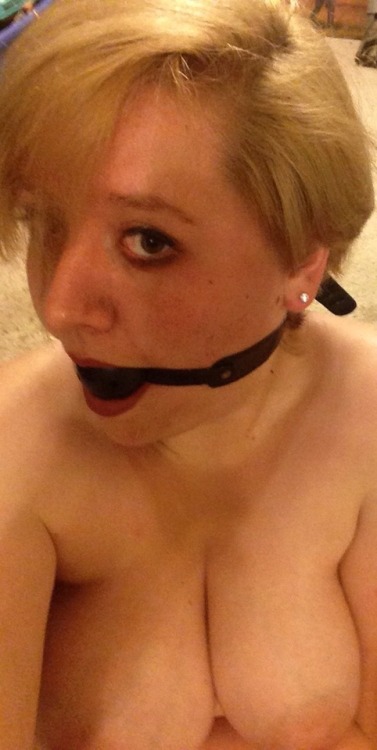 corakitsune: Ball gags? She&rsquo;s so beautiful