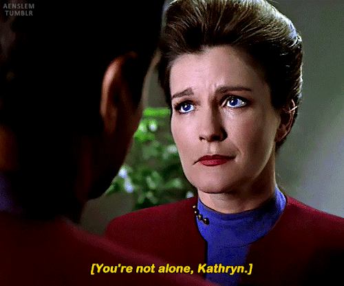 STAR TREK: VOYAGER (19952001) Scorpion; Part I