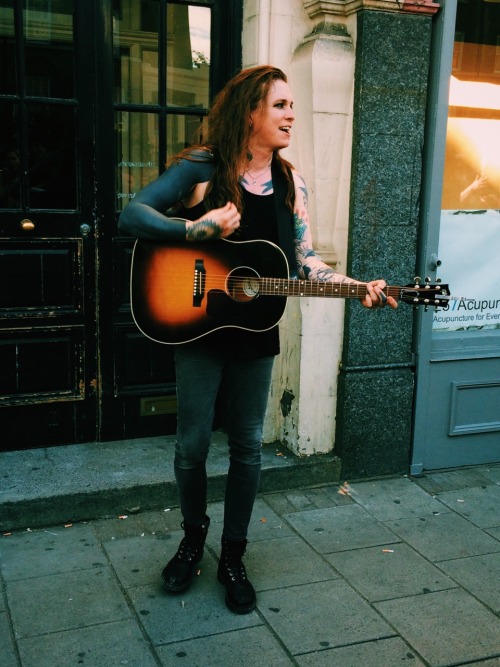 thelastofthegangtodie: I met Laura Jane Grace in LDN last night and saw her play an in store show an