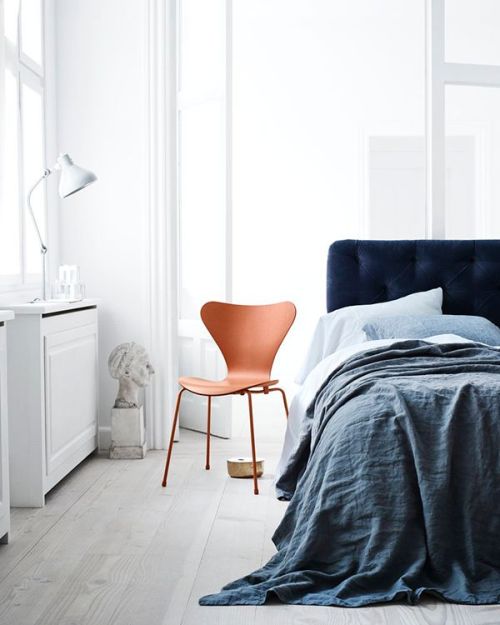 Series 7 Chair By Arne Jacobsen 