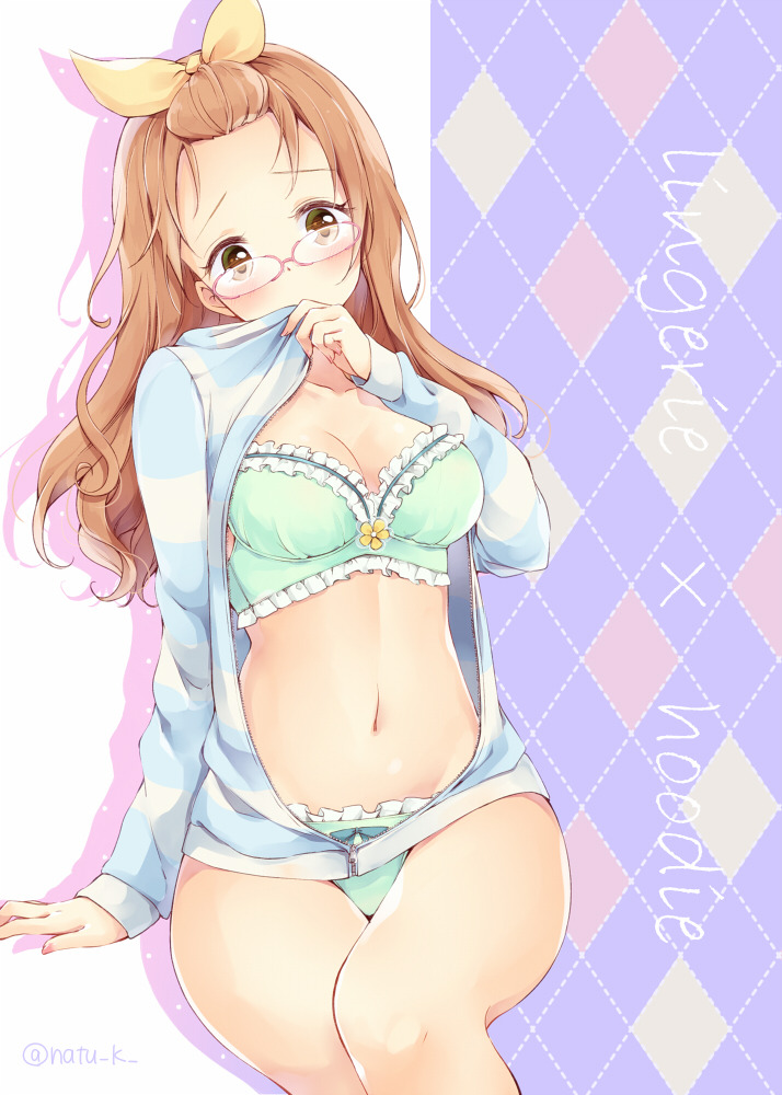 by  葉月ナツ  