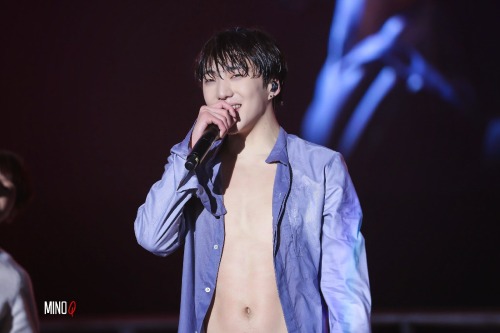 thekoreanbigbang:  150117 Seungyoon at WWIC 2015 in Shanghai DO NOT EDIT : Source: MINOQ_@weibo 