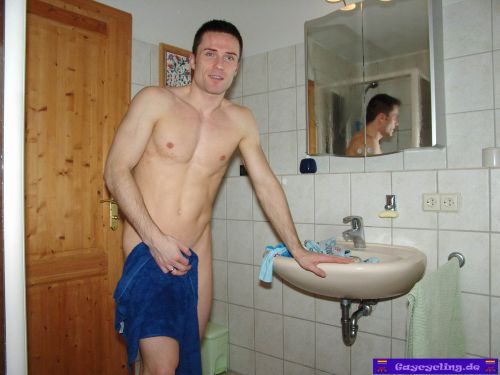bulgemaster2:  Gaycycling_Christian26_AllDay-GetReadyToRide