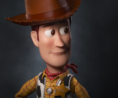 wannabeanimator:Portrait lighting studies rendered by Phil Shoebottom for Pixar’s Toy Story 4. (sour