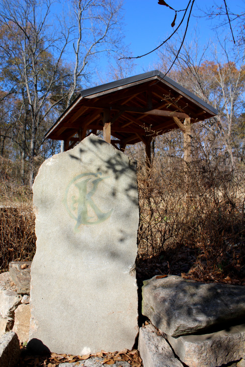 plantyhamchuk:December 2016 - Kirkwood Urban Forest - SignsNew sign, thanks to E and the city finall