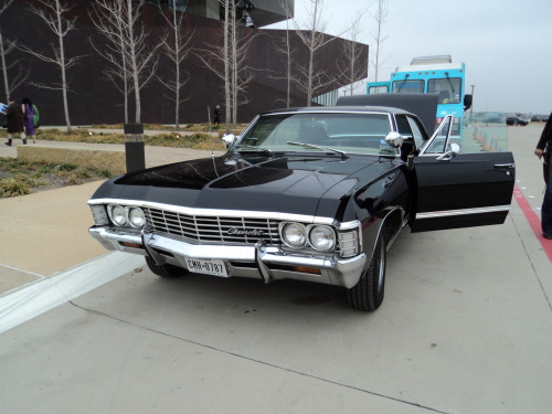 buttercakesandteacafe: jblatherings: THERE WAS AN IMPALA PARKED OUTSIDE! *SOBS* That looks like Bobb
