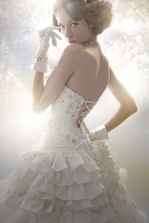 fashionhunter333: crystal wedding dress &amp;follow fashionhunter333 for more chic looks&amp
