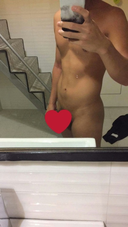 sglocalgay: assman-69:  pathologicalliarsstuff:  what a twink. Was from SAJC, now in the SAF. Anyone