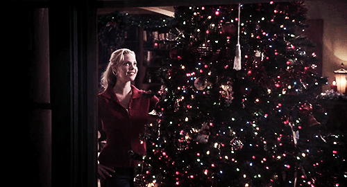 prettygreyscaps:Looks like Santa threw up in here.