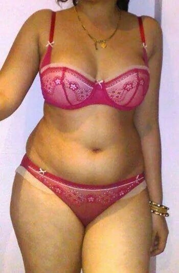 tetasmexico:  Lindas caderas