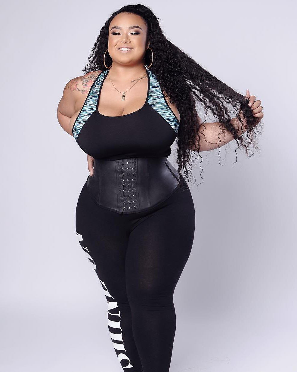 tittyfuckingking:  follow us over at https://www.tumblr.com/blog/tittyfuckingking ™