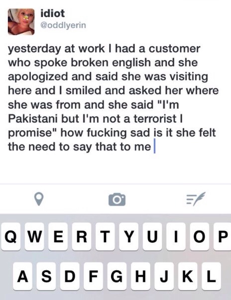 mewser123:  amandakleinhans:  iamretrokid:  americadivided:  I worked at the airport for a year & when I would work the international concourse people would say things like this to me and they were constantly apologizing for their broken English.