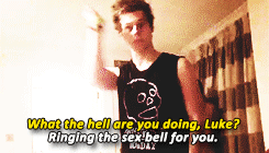 cuddlyhemming:  fvcklashton:  AU: You and Luke are best friends but secretly like