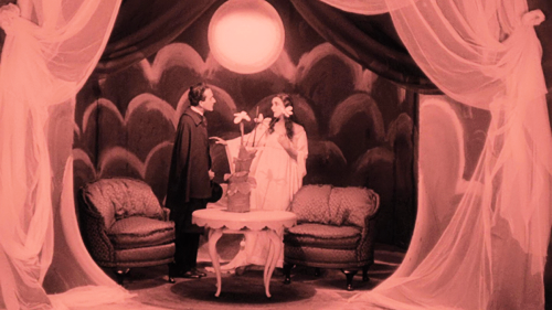 shotsofhorror:The Cabinet of Dr. Caligari, 1920, dir. Robert Wiene.