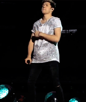 direct-news:  Niall hip thrusting 06/21/14 