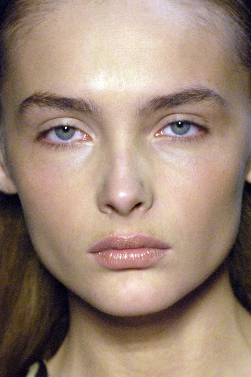 pradafied:  My general expression/feel for a day.