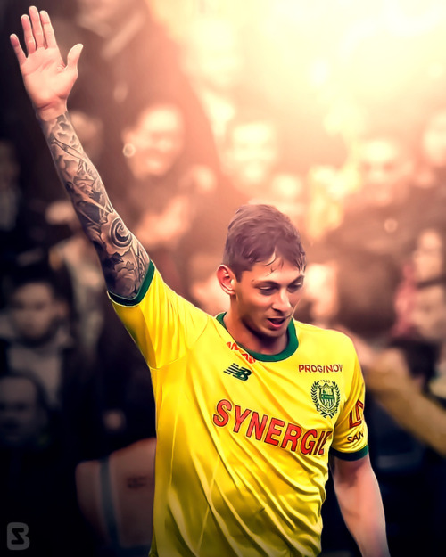 bysportig:Pray for Emiliano Sala• His final messages: “If in an hour and a half you don’t hear fro