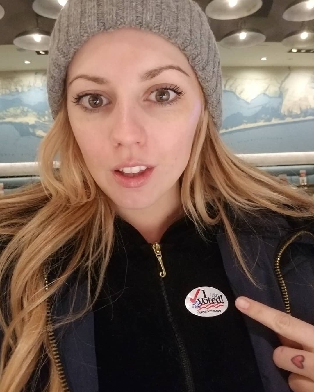 lexibelle100:  I VOTED BECAUSE I HAVE A VOICE (and also because my sister would totally