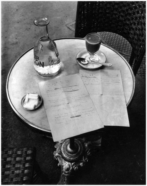 artemisdreaming: Paris, 1927 André Kertész 