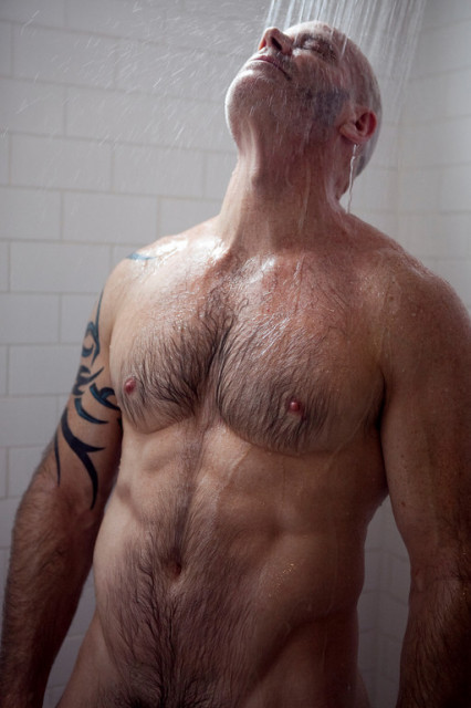 furjacked:  malekopajo:  http://malekopajo.tumblr.com/  Damn Daddy!