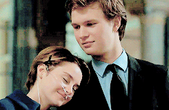 claryfairchilld:  “I know that love is just a shout into the void, and that oblivion