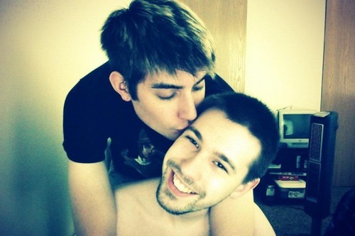 Gay Kisses And Love
