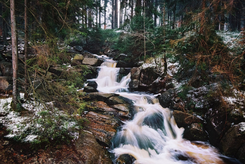 meolog:cataracts of feeling (Bodefälle, Kodak Ektar 100)instagram