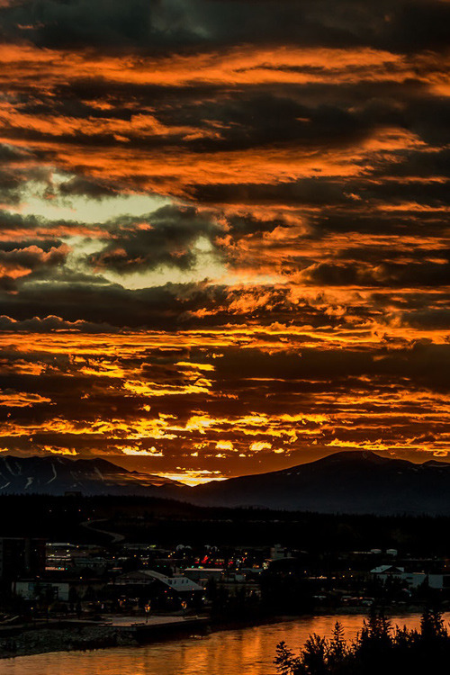 earthyday:  Sunset x Angelo N. 