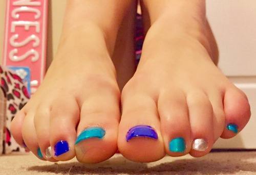 tiny-twinkle-toes:I couldn’t decide