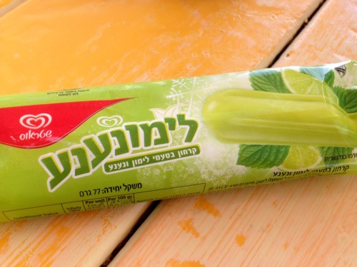 throwback sunday: summer sun and limonana popsicle. win win!