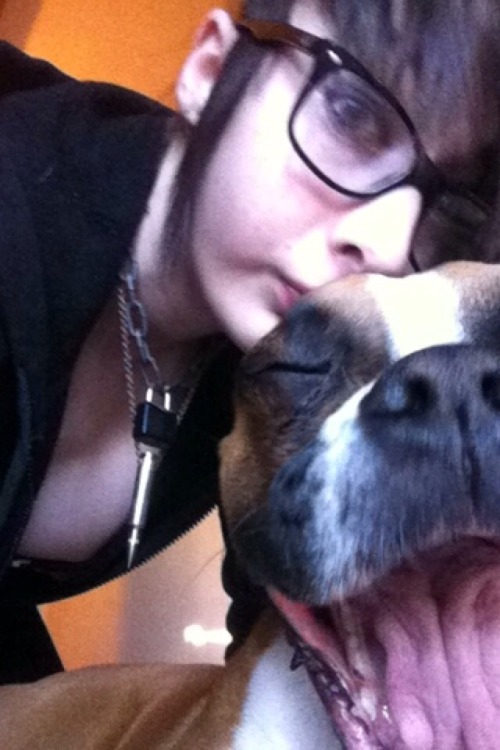 More random selfies from today + a yawning puppy :3