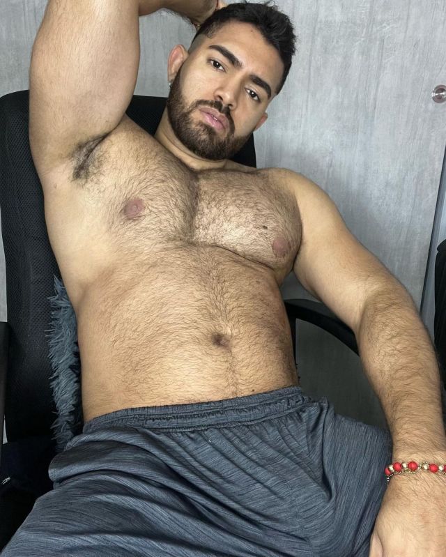 thejuicylatincocks: