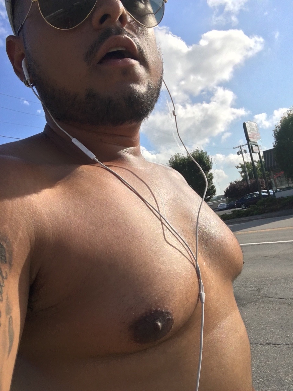 blowurmind3009:  Walked by the mall and a few stores, traffic was running. A few stared at me and my dark chest on the sun, passed by the buss stop. I walked on the street @shirtlesshotasfuck 👅👅👅  Nipple pride 🏳️‍🌈
